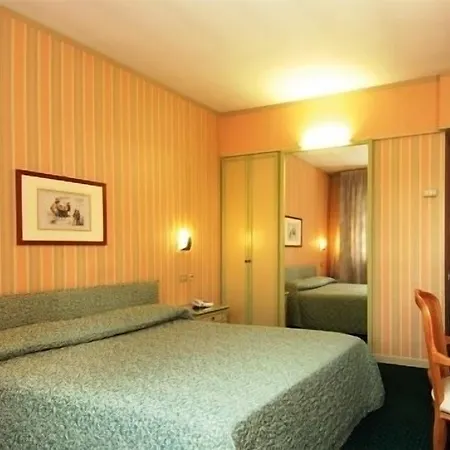Daniel Hotel Basiano