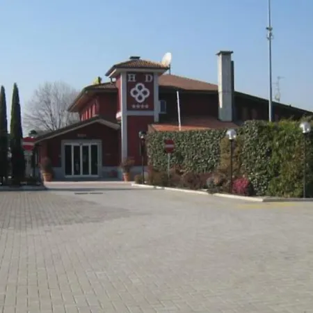 Daniel Hotel