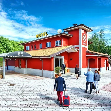 Daniel Hotel 4*
