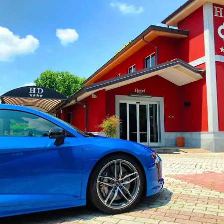 Daniel Hotel 4*
