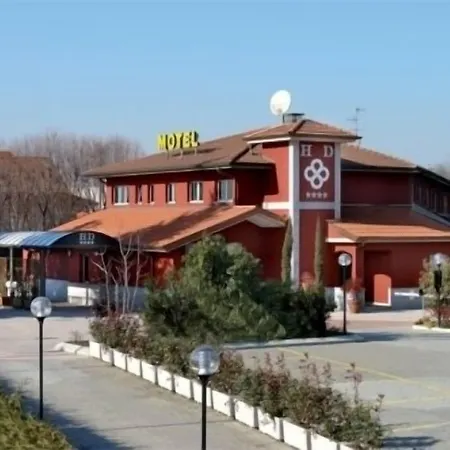 Hotel Daniel 4*