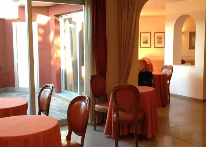 Daniel Hotel 4*