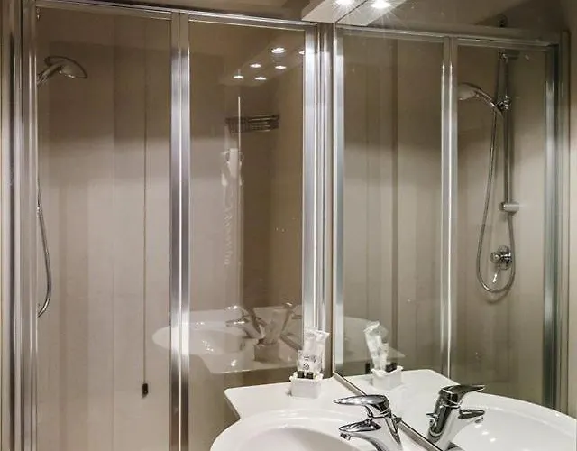 Hotel Daniel 4*